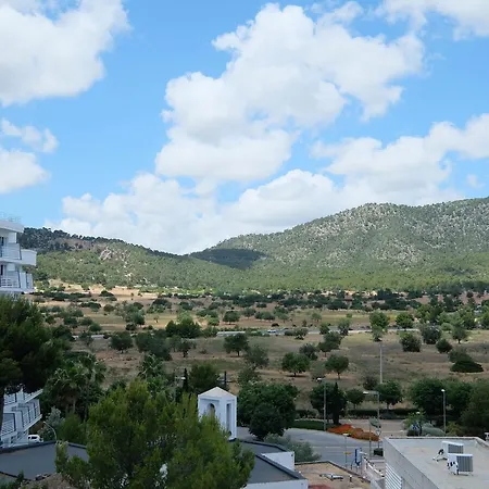 Azuline Garden Hotel
