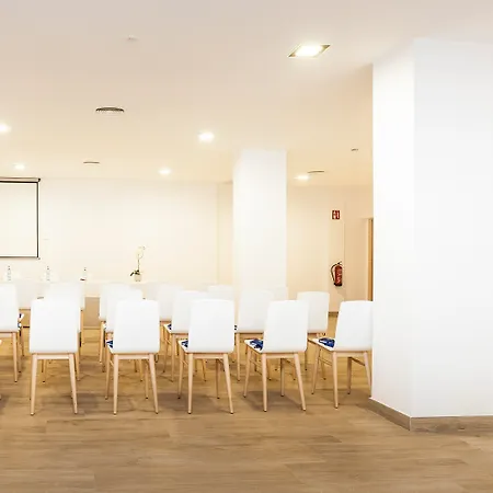Globales Mimosa Hotel 4*