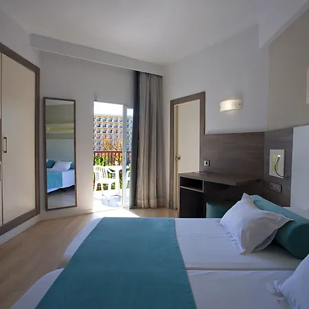 Fergus Bermudas 4* Palmanova