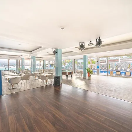 Seramar Comodoro Playa Palmanova