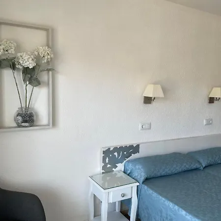 Roberto Guest house Palma Nova (Mallorca)