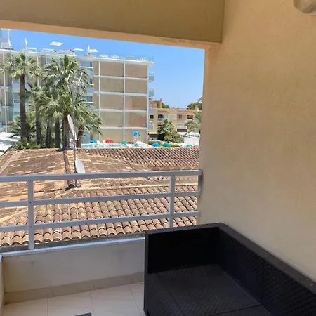 Roberto Guest house 2*