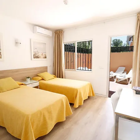 Apartment Naika & Palma Nova (Mallorca)