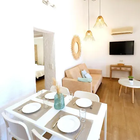 Apartment Naika & Palma Nova (Mallorca)