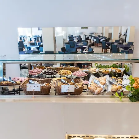 Hotel Seramar Comodoro Playa Palmanova