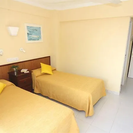 Albergue Hsr Gil (Adults Only) *