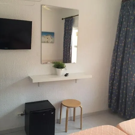 Albergue Hsr Gil (Adults Only) Palma Nova (Mallorca)