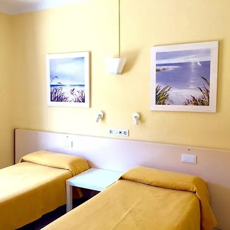 Albergue Hsr Gil (Adults Only) Palma Nova (Mallorca)
