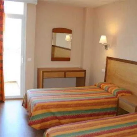 Martha's Apartahotel