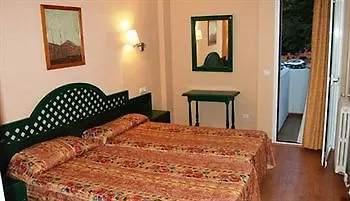 Aparthotel Martha's 2*