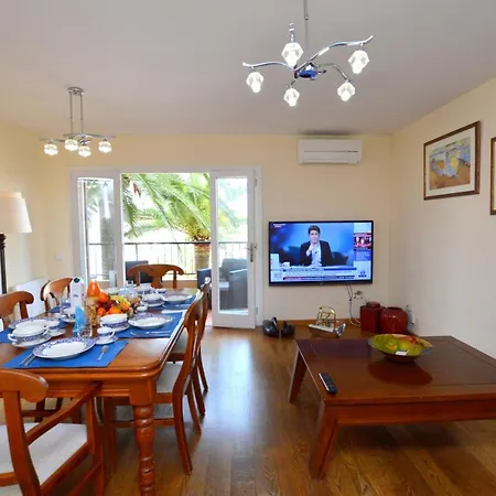 Acogedor Apartamento A 100 Metros De La Playa