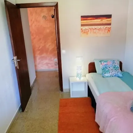 Oleander Apartment *