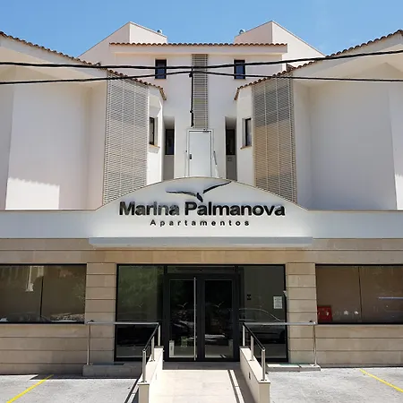 Marina *