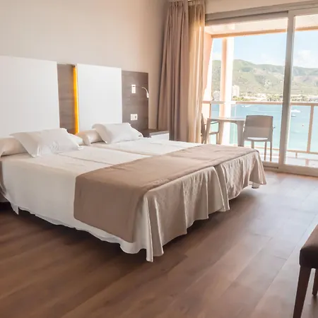 Seramar Comodoro Playa 4* Palma Nova (Mallorca)