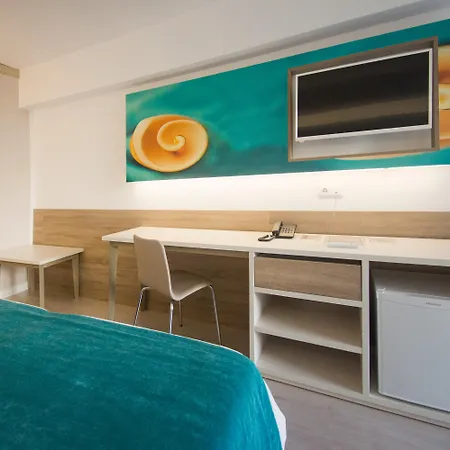 Globales Panama - Adults Only