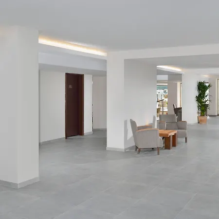 Aparthotel Leonardo Royal Mallorca Bay 4*