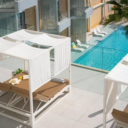 Reverence Mare - Adults Only Hotel