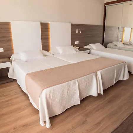 Hotel Seramar Comodoro Playa