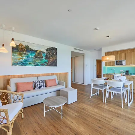 Ponent Mar Aparthotel