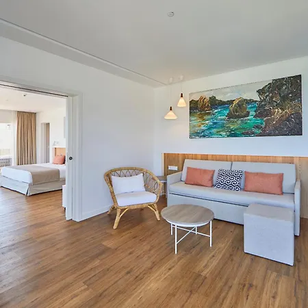 Aparthotel Ponent Mar 4*