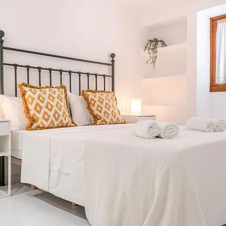 Ca Na Luisa-residential Area Holiday home *