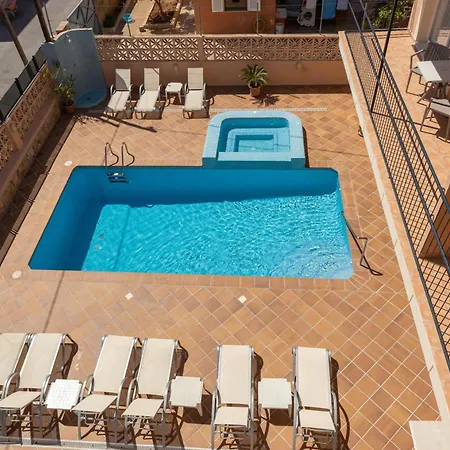 Aparthotel Martinez