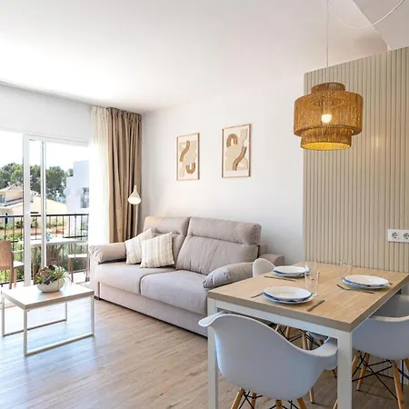 Aparthotel Martinez 2*
