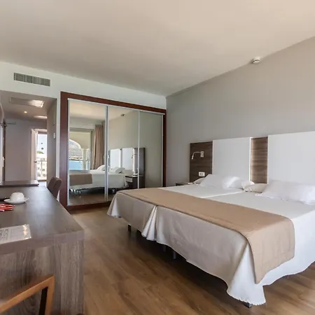 Seramar Comodoro Playa 4*