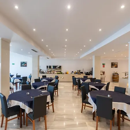 Seramar Comodoro Playa 4*