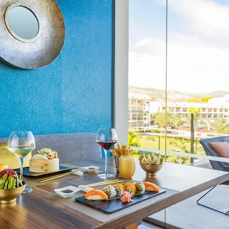 Aparthotel Zafiro Palace Palma Nova (Mallorca)