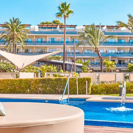 Aparthotel Zafiro