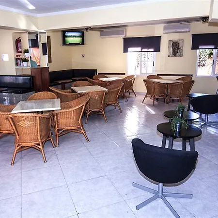 Aparthotel Martinez