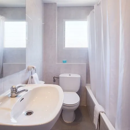 Hsr Gil (Adults Only) Hotel 2*