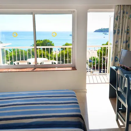 Fergus Style - Adults Only Hotel