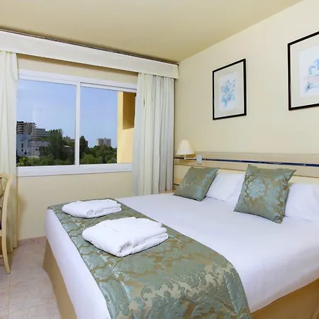 Aparthotel Zafiro 4*