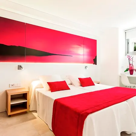 Aparthotel Playas Ca's Saboners