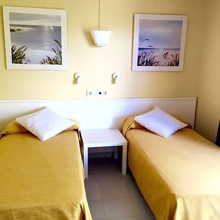Hotel Gabarda 2*