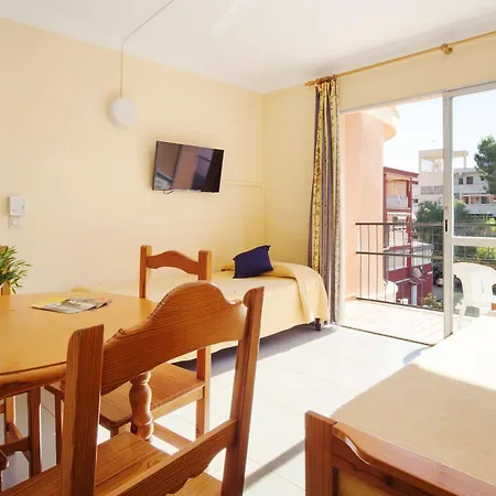 Aparthotel Martinez