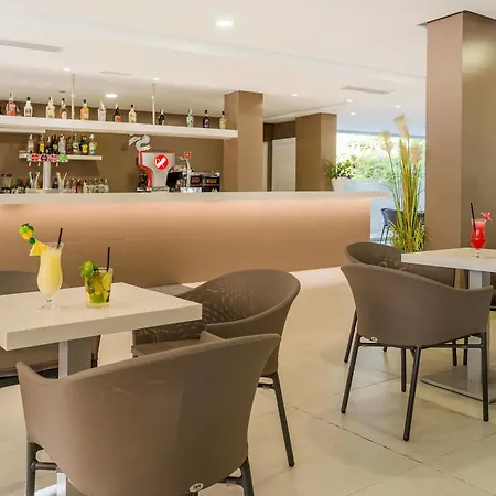 Hotel Globales Panama - Adults Only