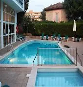 Martha's Aparthotel