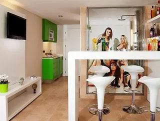 Apartamento By Trh (adults Only)