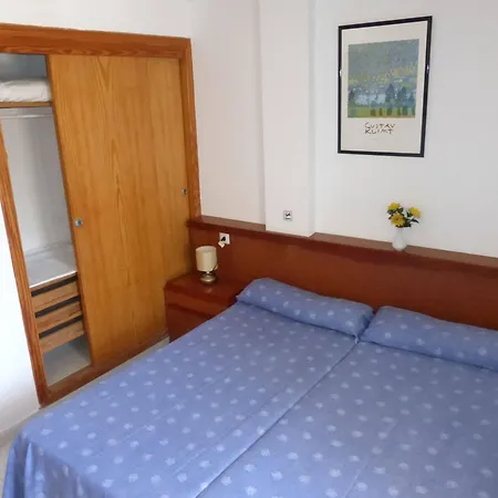 Balear Apartment *