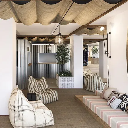 Hotel Tent 3*