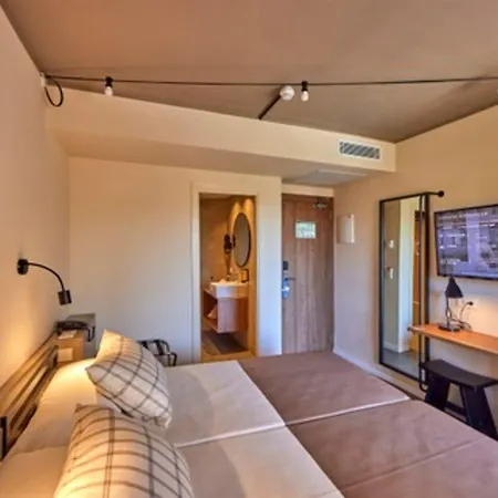 Hotel Tent 3*