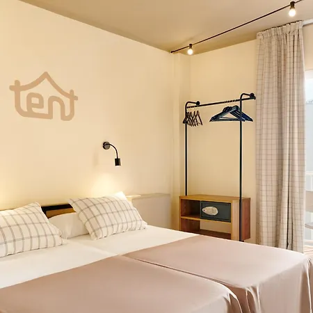 Tent Hotel
