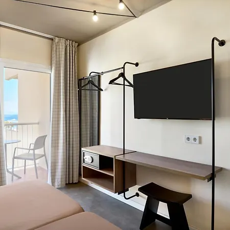 Tent Hotel