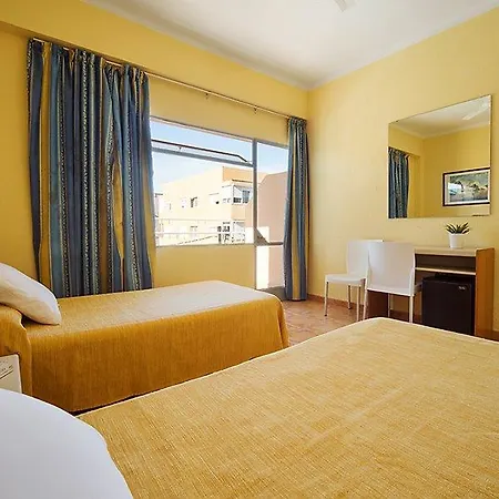 Hotel Hsr Gil (Adults Only) 2*