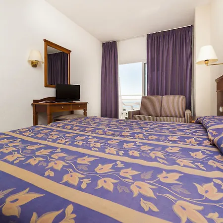 Hotel Globales 4*