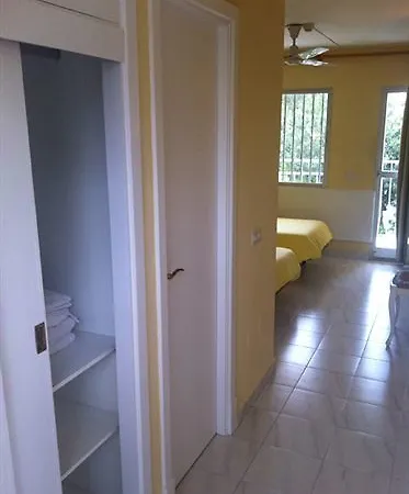 Naika & Appartement Palmanova