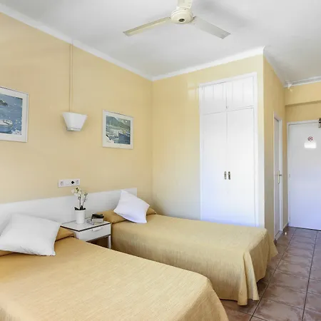 Hsr Gil (Adults Only) Hotel